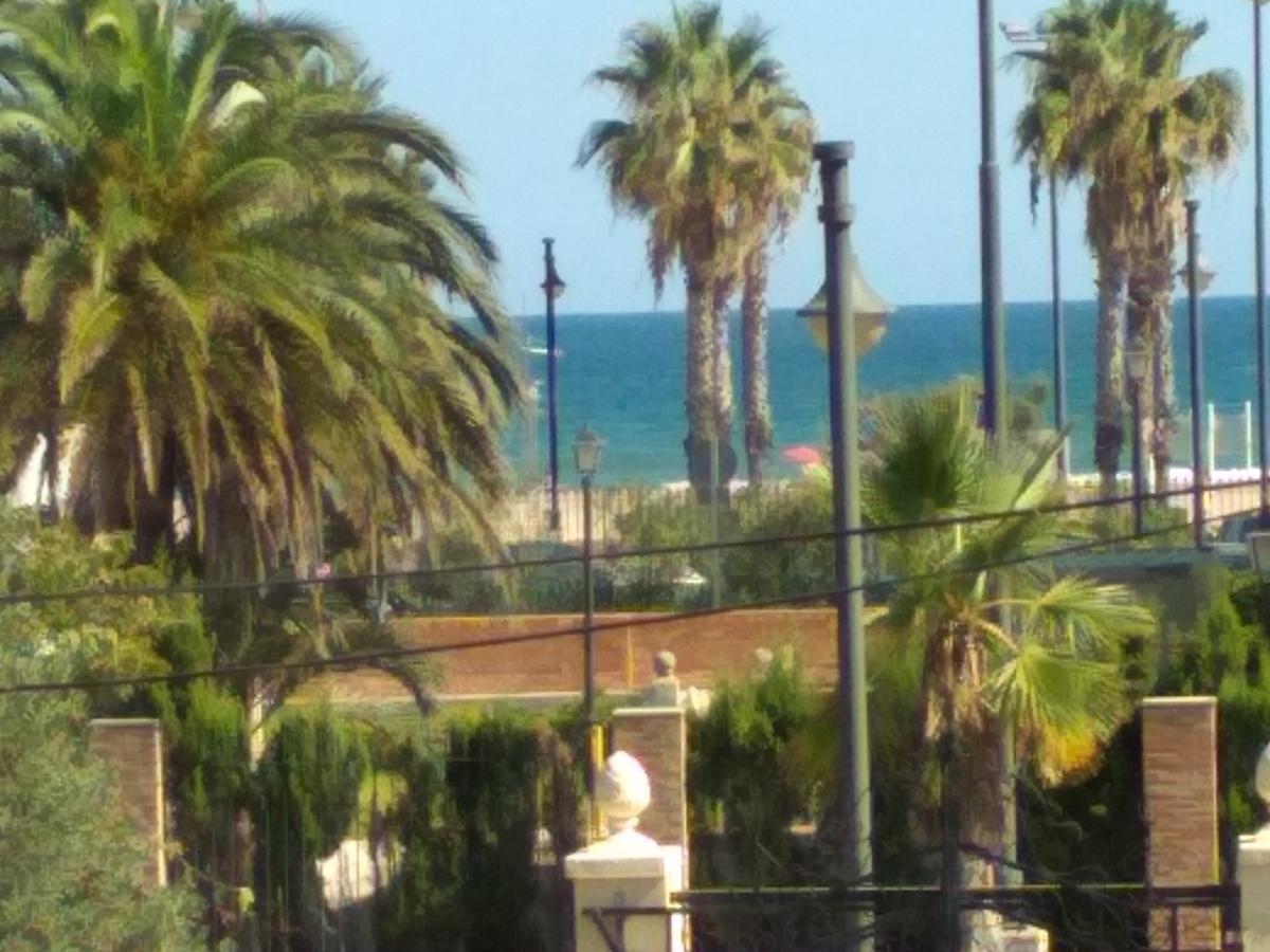 Apartmentsuitespain Beach Economy Valencia Exterior photo