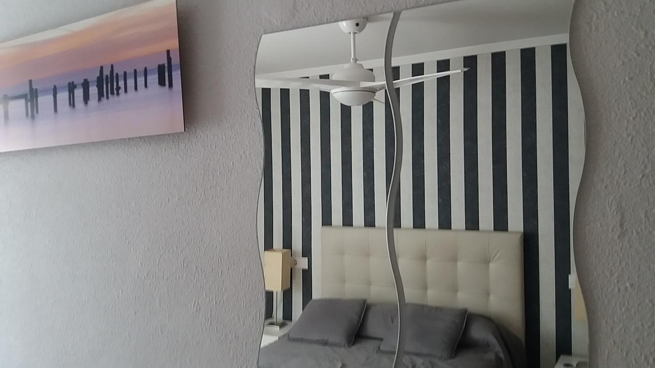Apartmentsuitespain Beach Economy Valencia Exterior photo